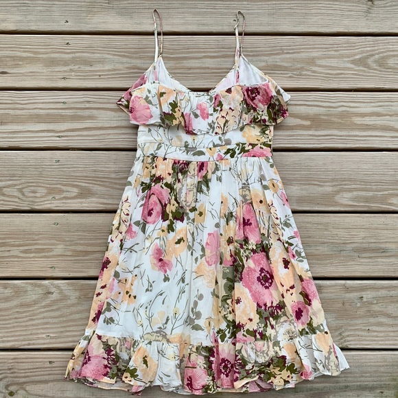 TIKIRANI floral flounce dress - Picture 3 of 4